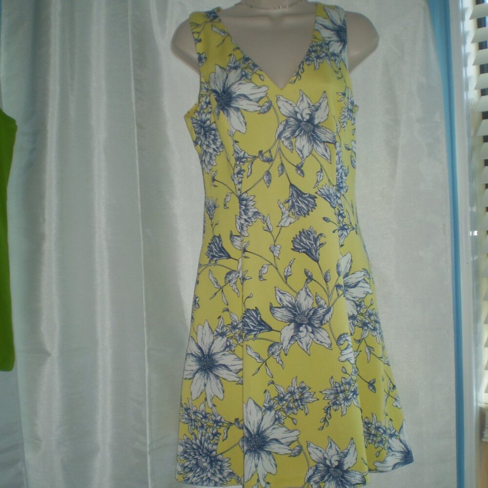 VINCE CAMUTO LINED SLEEVLESS V NECK FLORAL YELLOW SUMMER DRESS SZ 10